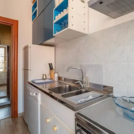 Apartment Elegante Rome